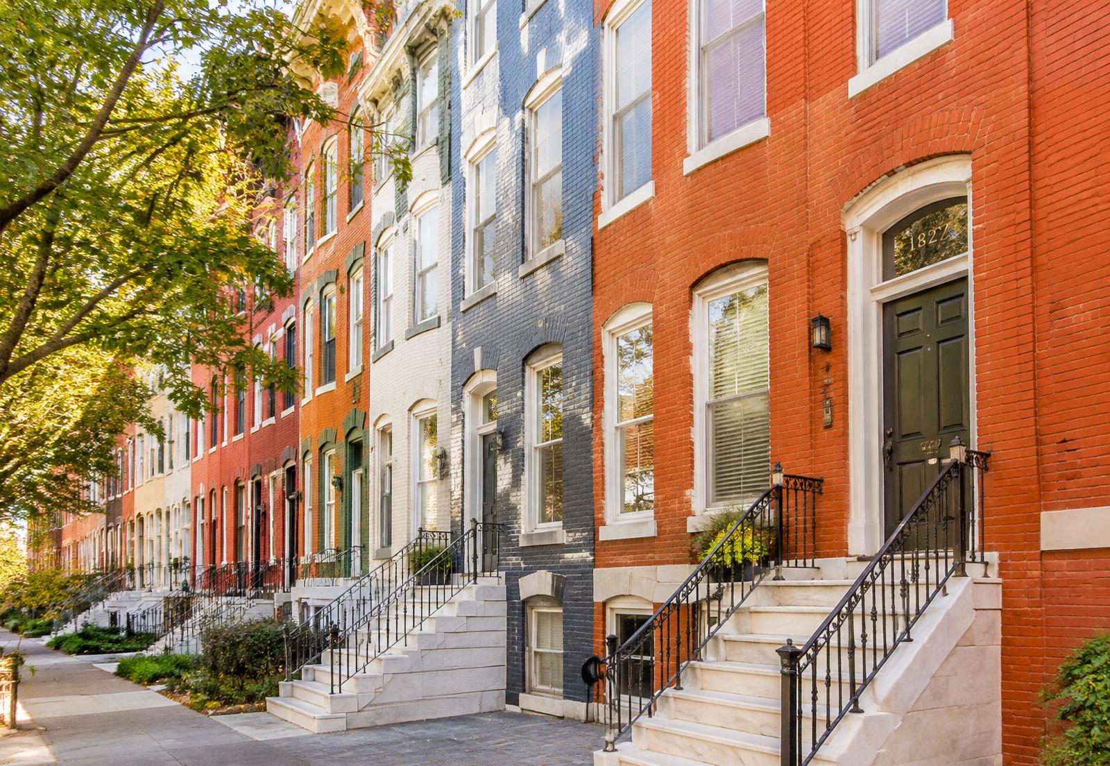 Historic Maryland rowhouses on a tree-lined street